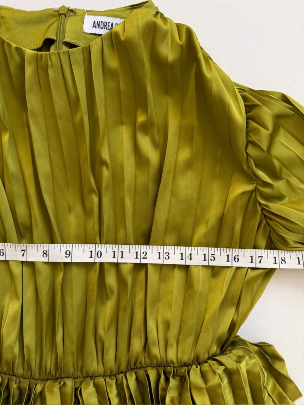 ANDREA IYAMAH
The Lenti Pleated Mini Dress in Onyx (Size S) - Picture 15 of 16